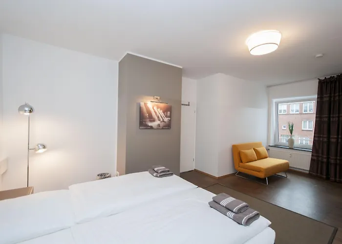 Appartements in der historischen Deichstrasse contactless Check in Hamburg